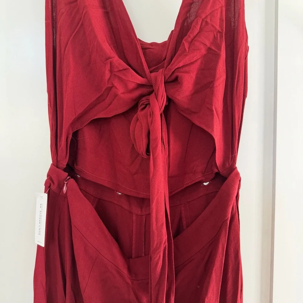 NWT / Vetta Capsule Two Piece Apron Jumpsuit in Burgundy - Picture 6 of 8